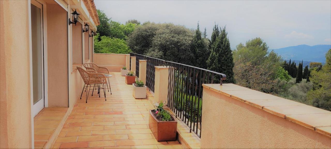 Domaine Du Paradis Des Oiseaux Mougins Exterior photo